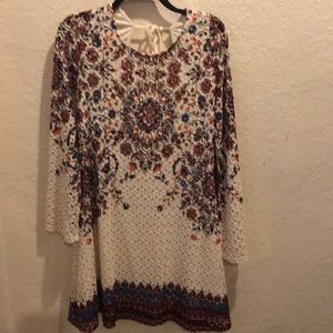 Crochet style bell sleeve dress